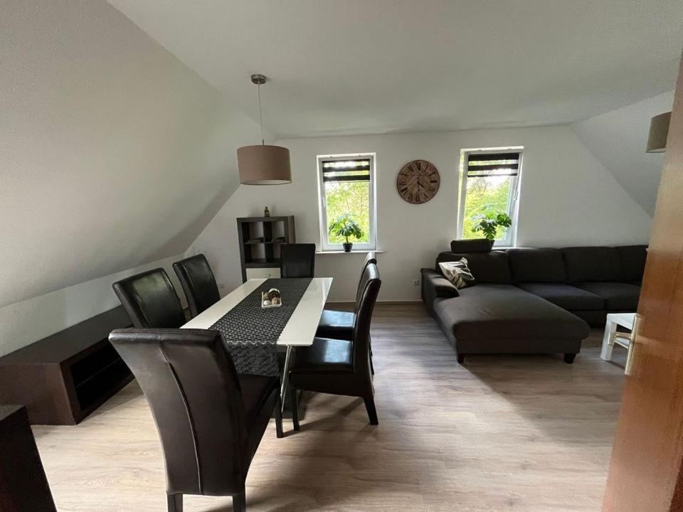 Sonnenschein Gartenblick Apartment Uelzen